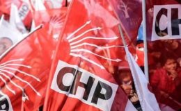 “Birileri belediyeyi AKP’ye teslim etmek istemektedir!”