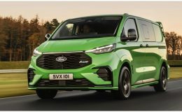Ford Transit Custom artık yarışçıları da çağırıyor! Bu minibüs beklediğinizden çok daha hızlı….