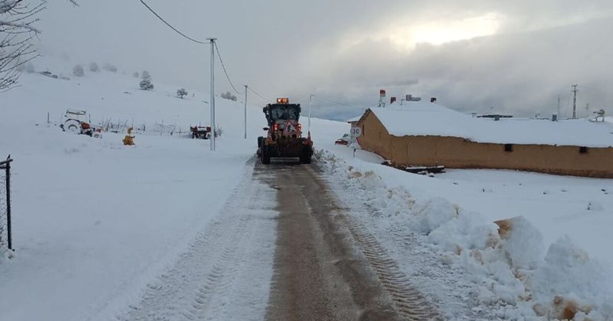 Afyonkarahisar’da eğitime kar molası