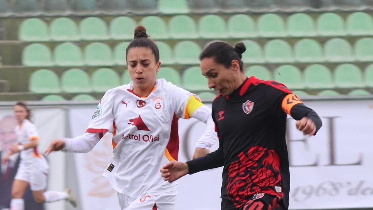 Galatasaray Petrol Ofisi, Ünye Kadın Spor Kulübü’ne gol oldu yağdı!