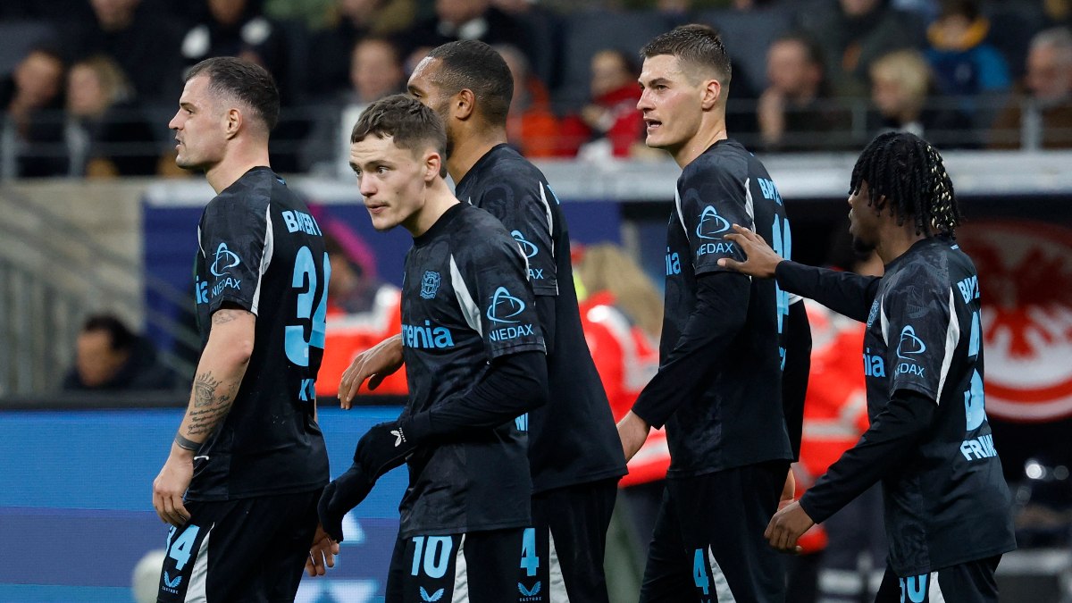 Bayer Leverkusen, Eintracht Frankfurt’u 4 golle yıktı