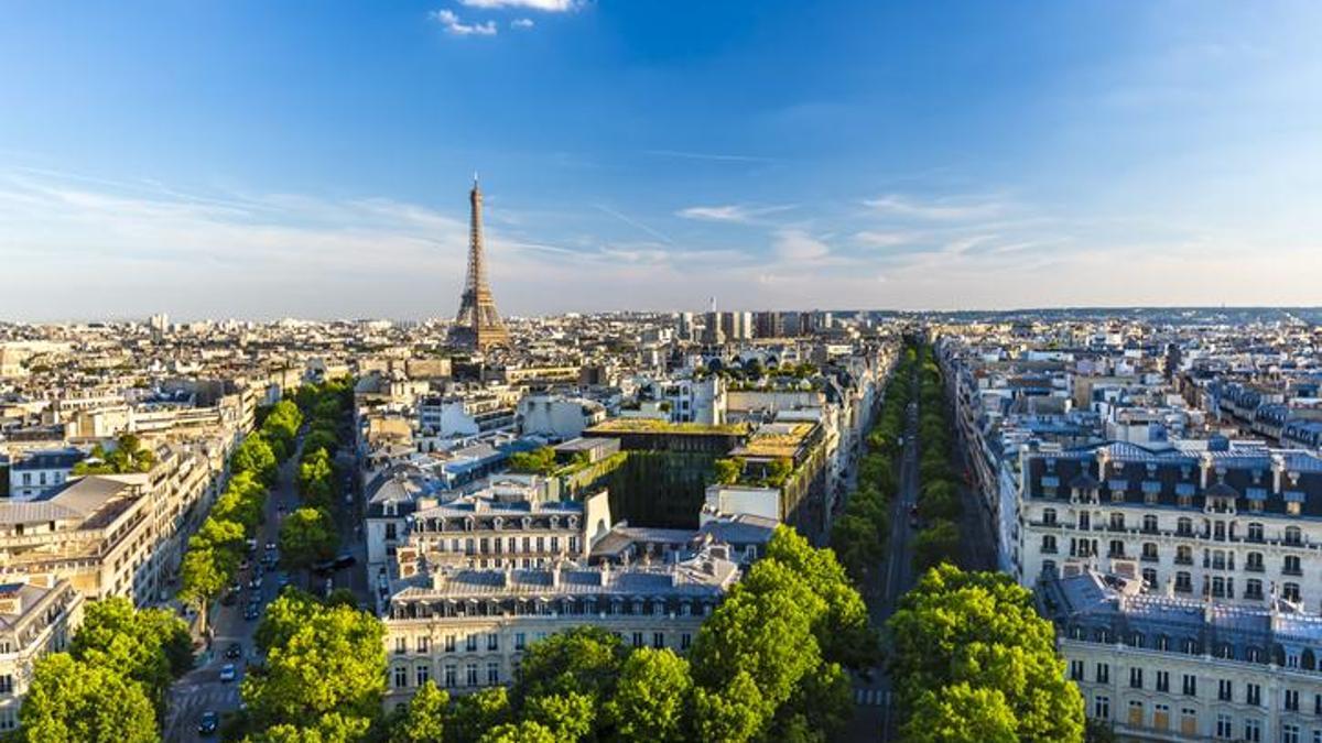 Paris oyunu kullandı: 500 cadde trafiğe kapatılacak